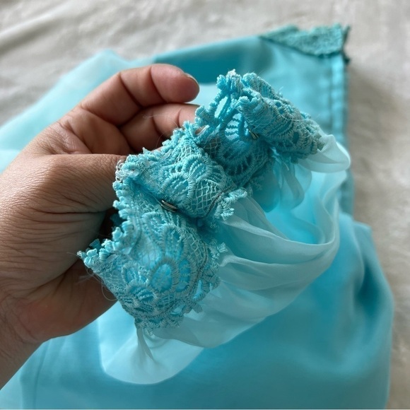 VINTAGE 1970s Shift Dress With Balloon Sleeves and Vest - Picture 5 of 12